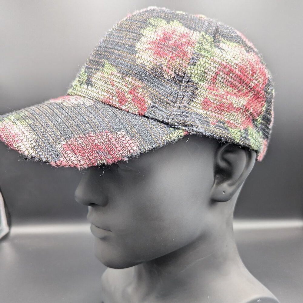 Beautiful Woman's Rose Baseball Cap